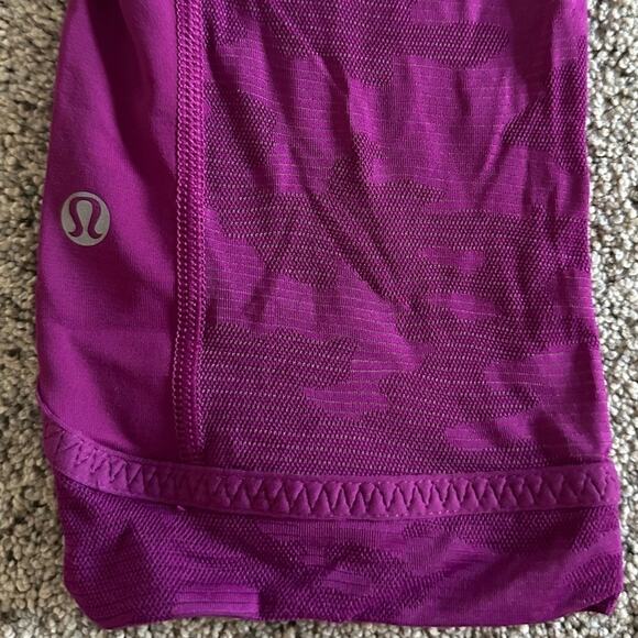 Lululemon Purple Crop Camo Leggings - Picture 7 of 7